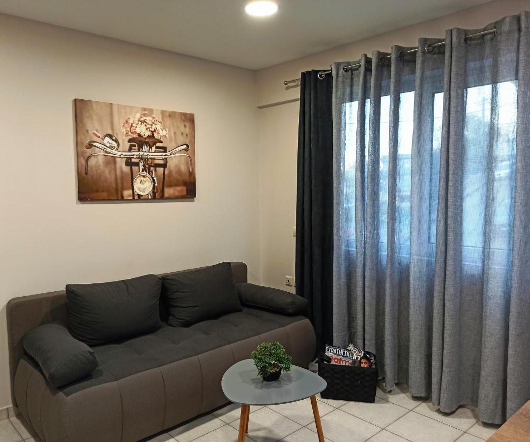 Central Square Apartment 1 Pírgos المظهر الخارجي الصورة